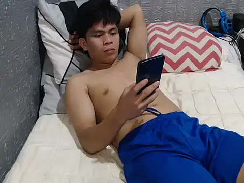 Snapshot of cumwhat_me chatting on October 26, 12:29 pm cumwhat me online show from October 26, 12:29 pm