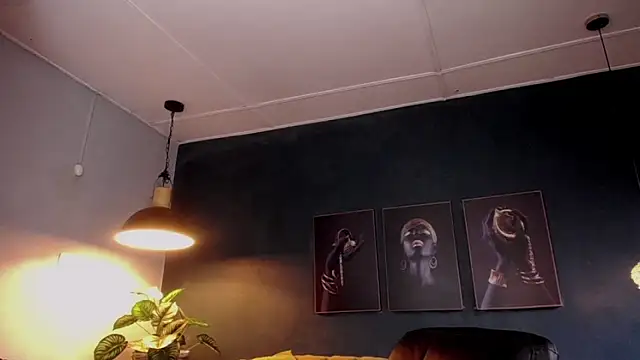 deivid parker online show from October 17, 3:38 pm