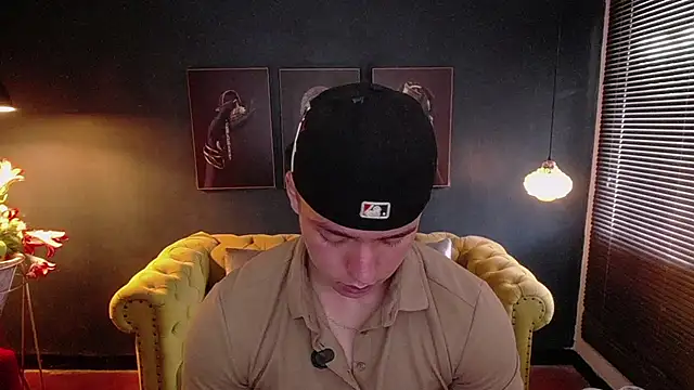deivid parker online show from May 29, 1:43 pm