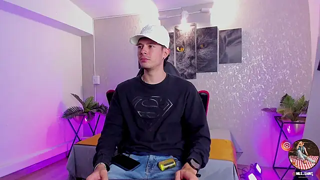 nils saint online show from October 4, 3:22 am