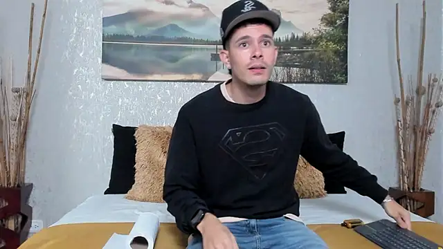 nils saint online show from October 17, 4:05 am