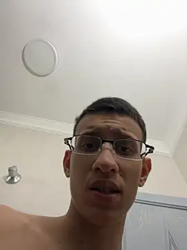 Snapshot of safadezanunes2 chatting on October 16, 5:21 pm safadezanunes2 online show from October 16, 5:21 pm