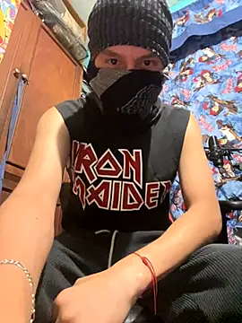 Skinny Longhair online show from September 28, 7:06 am