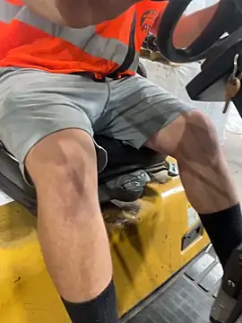 PuttieIn online show from September 19, 5:35 pm