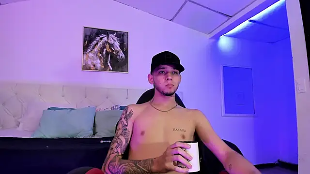 Mathewboy1 online show from January 14, 11:48 am