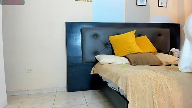 Mathewboy1 online show from March 27, 12:06 pm