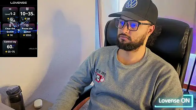 Ernesto-Rodriguez82 online show from September 21, 3:23 pm