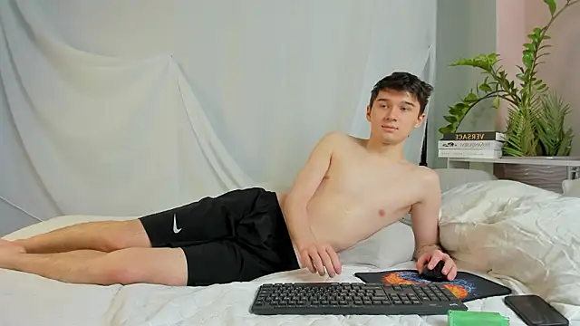 SherlockMax online show from March 5, 8:16 pm