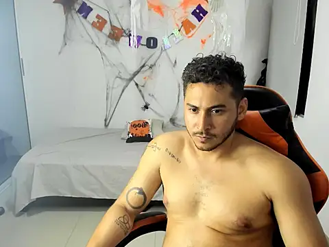 ashlan king online show from October 30, 2:35 am