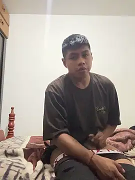 Gatitoxd19- online show from April 24, 4:37 am