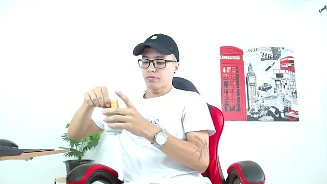 Cumandres18 online show from September 16, 1:45 pm