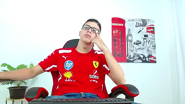 Cumandres18 online show from September 15, 1:45 pm