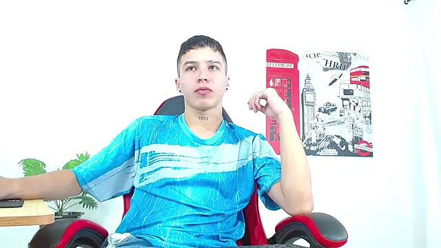 Cumandres18 online show from September 30, 1:58 pm