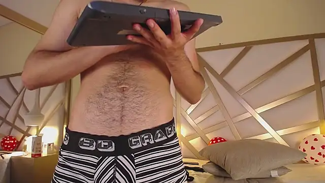 Jaxon Carter online show from February 5, 6:42 am