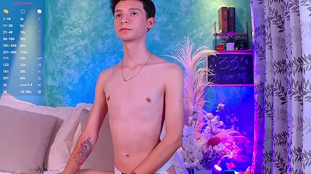 Snapshot of VicenteFerrer chatting on September 21, 2:12 am VicenteFerrer online show from September 21, 2:12 am