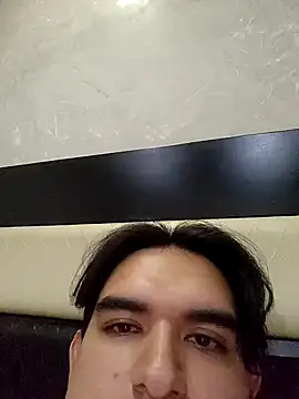 Snapshot of robllr chatting on September 24, 11:03 pm robllr online show from September 24, 11:03 pm