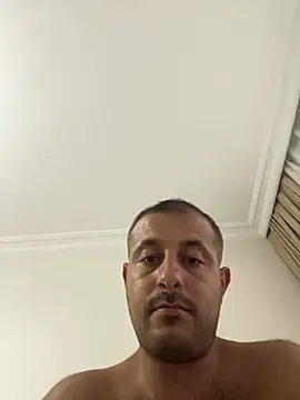 Istanbullu56 online show from August 9, 3:56 am