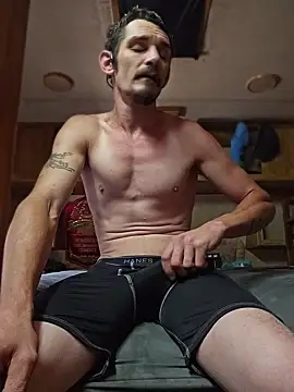 mike42088 online show from July 7, 1:59 pm