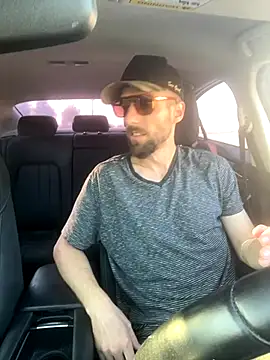 Snapshot of thejohnryancollection chatting on September 30, 10:57 pm thejohnryancollection online show from September 30, 10:57 pm