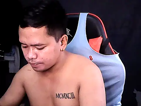 sweet sexyasian69 online show from August 1, 1:37 am