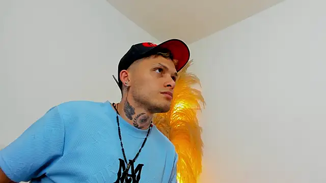 Kieran kian online show from February 24, 1:39 am