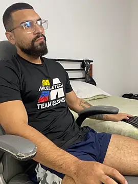 vincentjaxon online show from February 21, 11:22 am