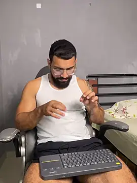 vincentjaxon online show from April 9, 5:19 pm