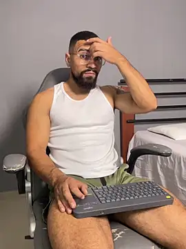 vincentjaxon online show from March 19, 6:33 pm