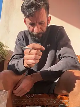 Michel huge online show from September 18, 6:48 am