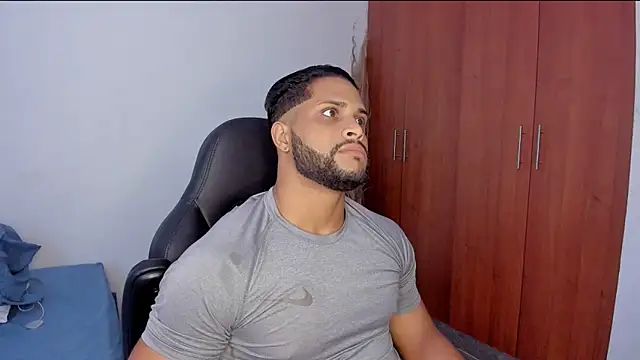 Pier Simons online show from April 16, 11:32 am