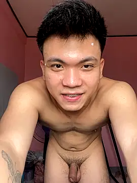 Snapshot of JerichoGutierez chatting on October 25, 7:10 am JerichoGutierez online show from October 25, 7:10 am