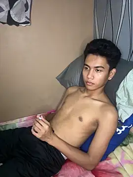 Demure Asian143 online show from September 19, 2:50 pm