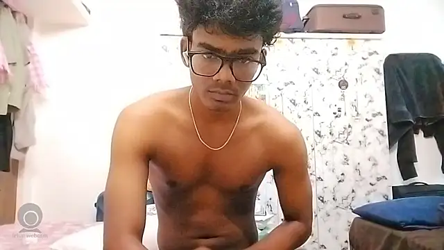 Snapshot of Rahulisagoodguy chatting on October 23, 10:40 am Rahulisagoodguy online show from October 23, 10:40 am