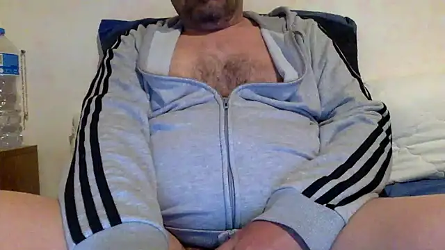 steve669 hot online show from April 12, 7:32 am