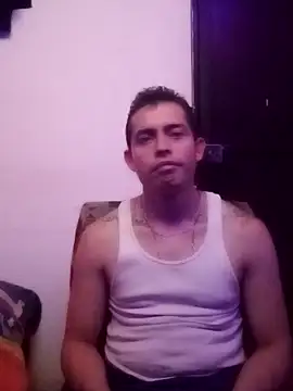 PitudoWuero online show from September 13, 12:28 pm