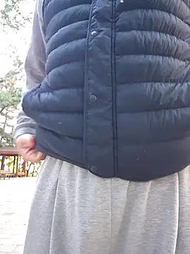 starvingo2002 online show from October 25, 8:05 am