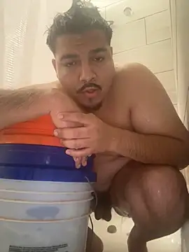 uli2bad online show from October 24, 5:14 pm