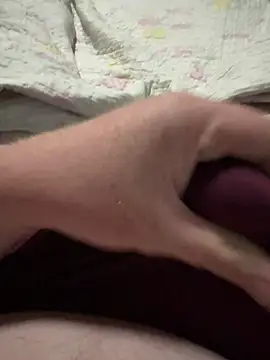 anonimo7762 online show from April 16, 12:10 am