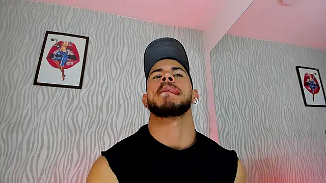 dylan jacobx online show from November 18, 3:43 am