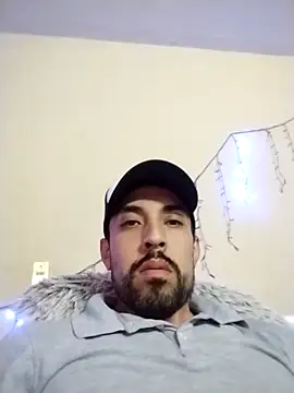 Gato33311 online show from March 21, 11:20 pm