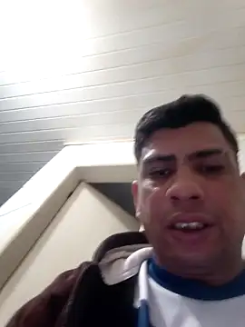 paulinhogostosinho online show from October 11, 4:27 am