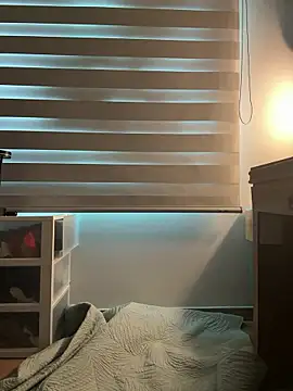 jdorraa1112 online show from December 15, 4:31 am