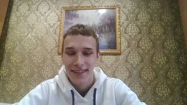 Snapshot of your___honeyy chatting on September 27, 10:57 am your   honeyy online show from September 27, 10:57 am