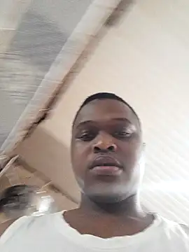 Moet Chandon online show from September 26, 2:04 pm