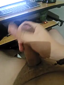 Snapshot of Tommystrauch chatting on September 28, 7:06 am Tommystrauch online show from September 28, 7:06 am