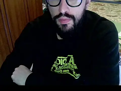 Snapshot of MisterX_99 chatting on October 24, 9:00 am MisterX 99 online show from October 24, 9:00 am