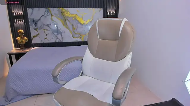 SamBlack  online show from September 25, 2:05 pm