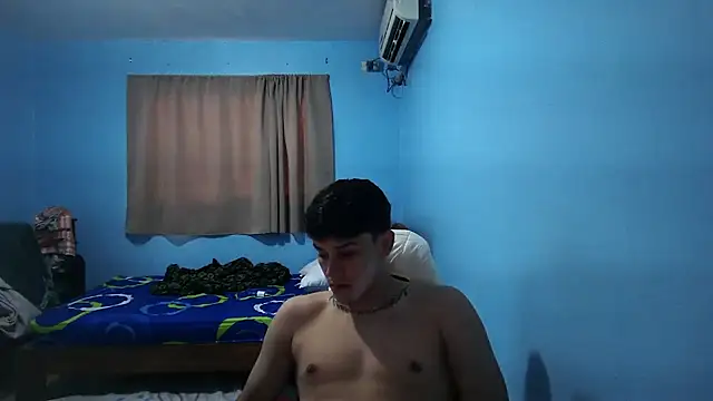 Jaket lovers online show from November 19, 9:03 pm