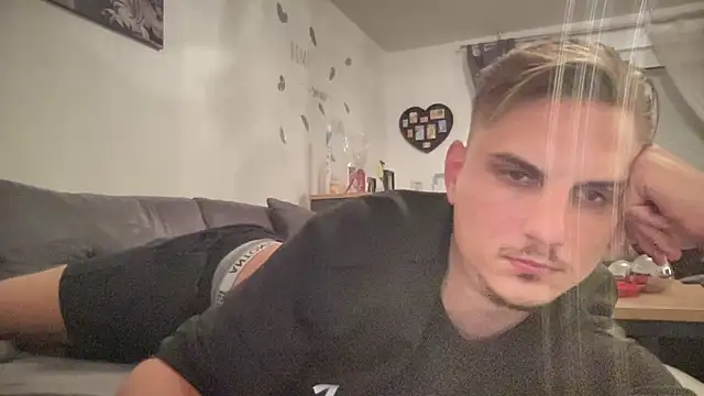 Sweetbooy90 online show from October 10, 9:07 pm