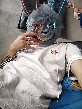 Tussi-amor online show from February 18, 8:06 pm